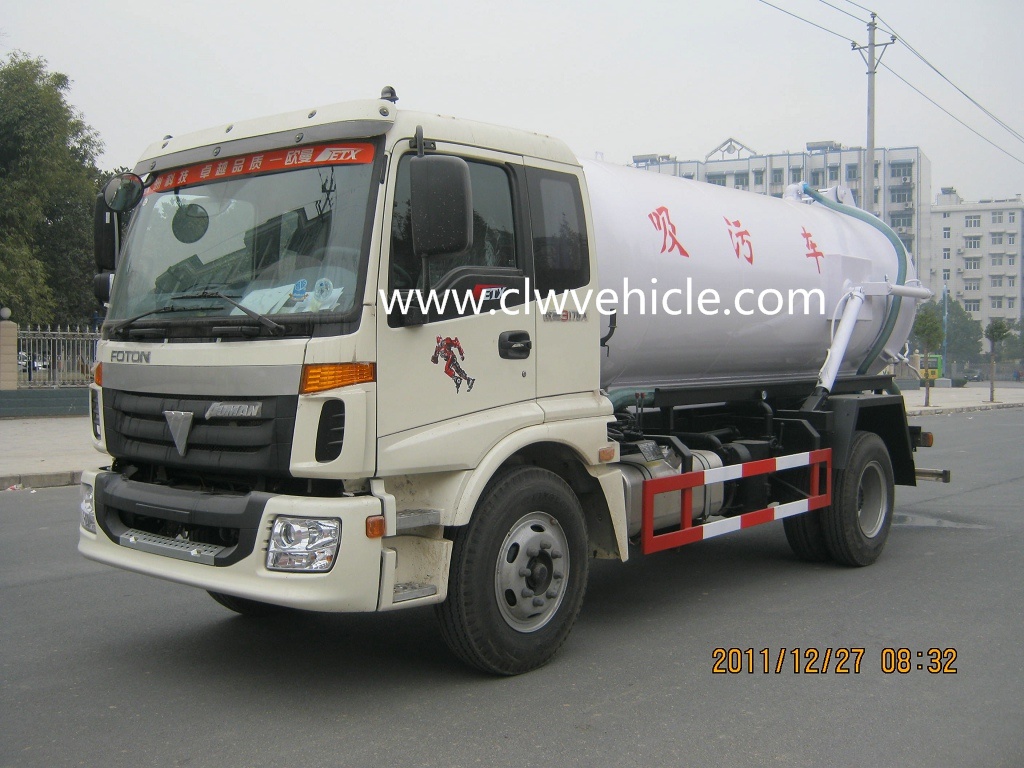 Mini 5000liters 5m3 Vacuum Sewage Sucker Truck for Sanitation