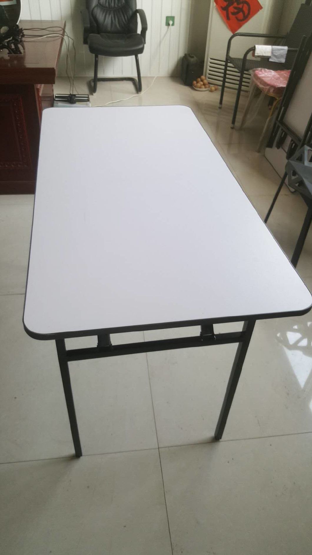 2018 New Design Furniture for Dining Room Plastic Table