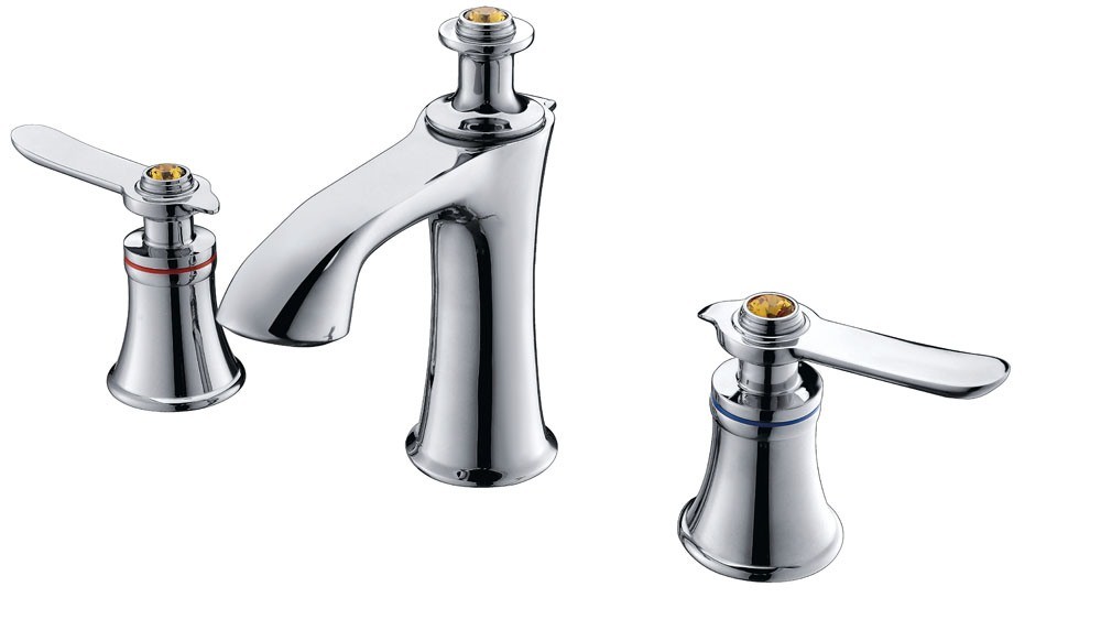 Three Hose Double Lever Bathroom Faucet for Basin