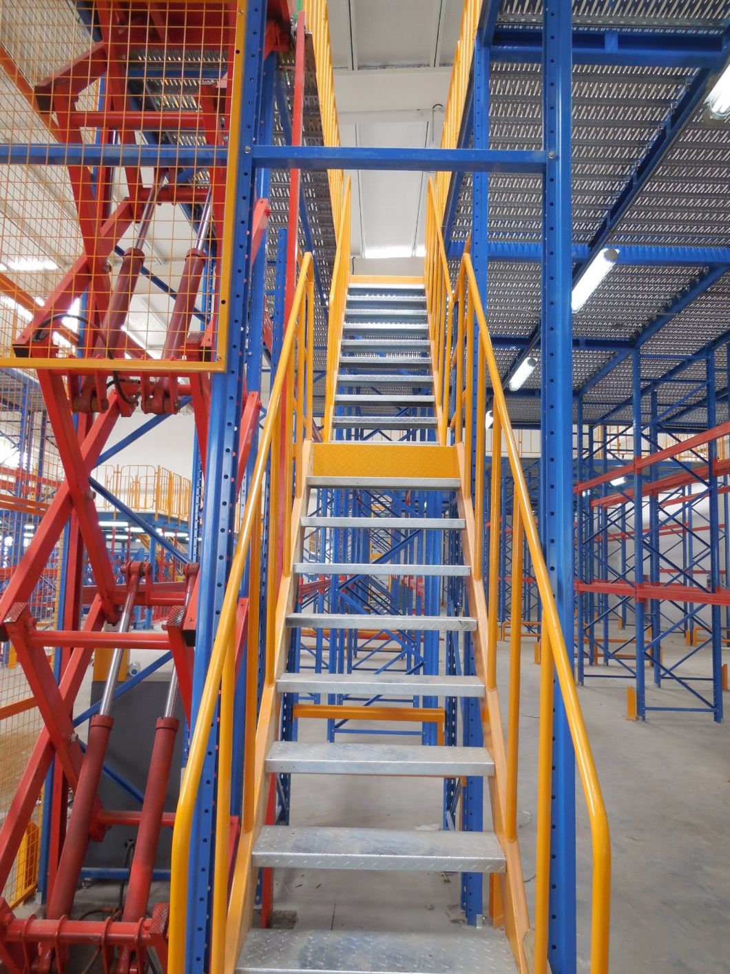 Warehouse Storage Steel Structure Mezzanine Floor Platform