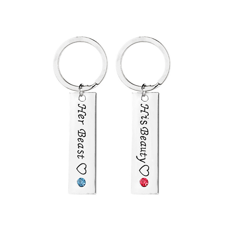 Metal Material and Customized Color Color Fortnite Couple Keychain