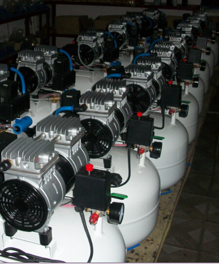 Oil Free Electric Silent Dental Air Compressor (32L)