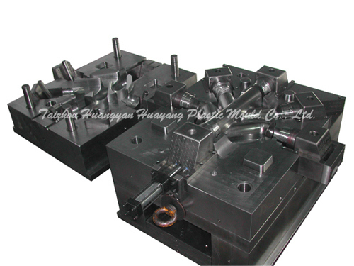 Plastic Injection Pipe Fitting Mould (HY108)