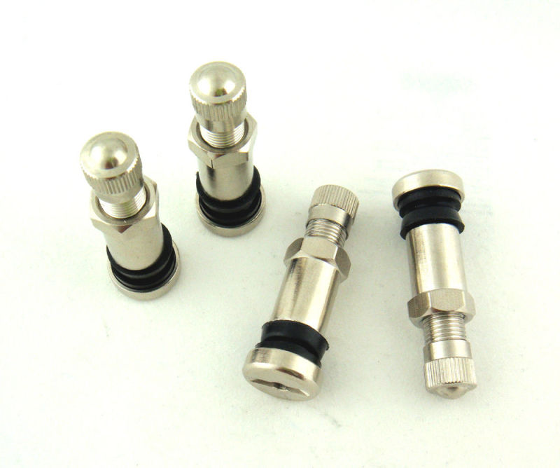 Tubeless Metal Clamp-in Tire Valves for Car and Light Truck Tr416SSS