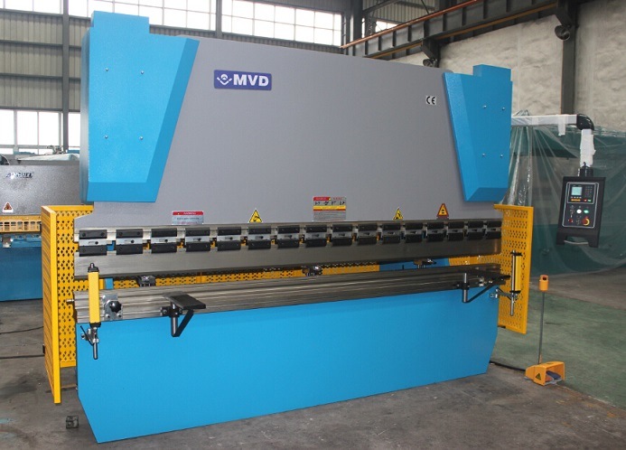 4mm Sheet Metal Bending Machine 100 Tons Plate Bending Machine