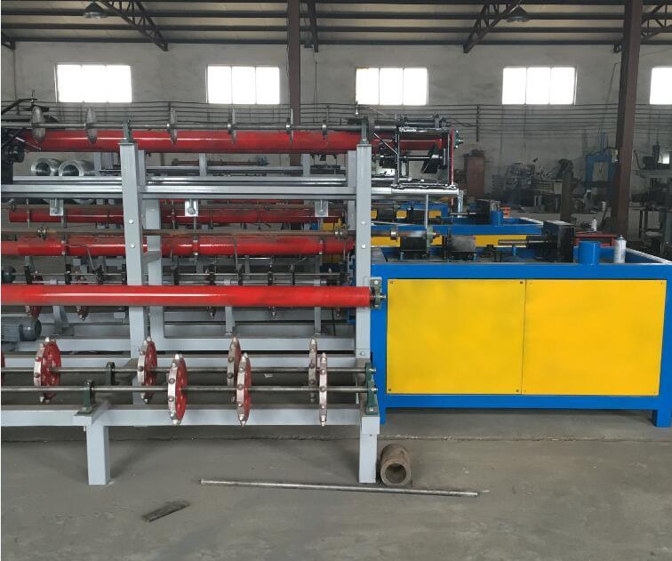 China Single Wire Chain Link Fence Machine