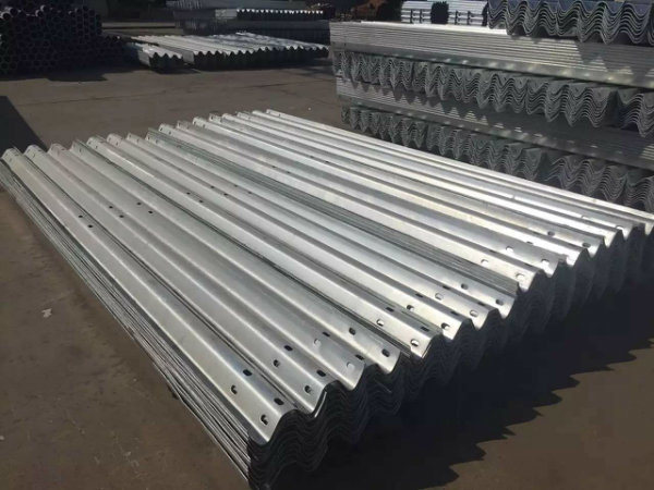 Expressway Safety Barrier Guard Rail Roll Forming Machine