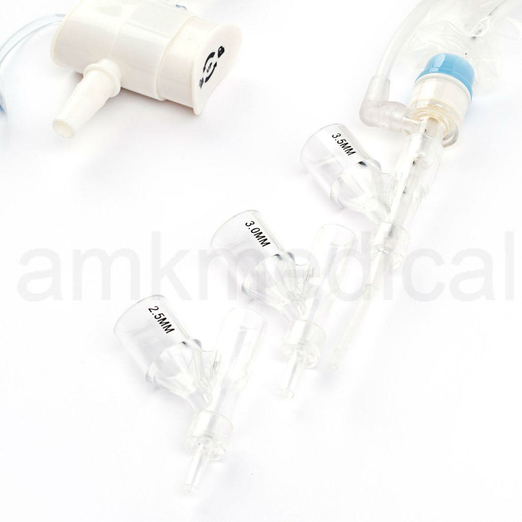 Disposable Medical Pediatric Closed Suction Catheter 24hours for Children with Three Adapters