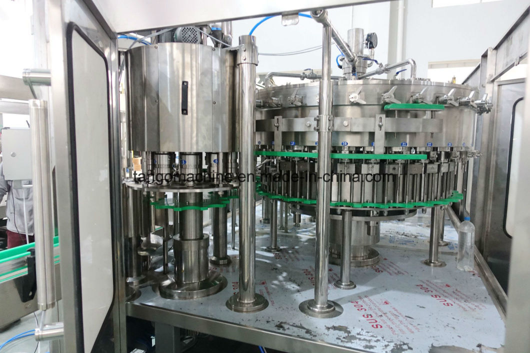 Automatic Pet Bottle Carbonated Drinks Filling Bottling Plant with Valve