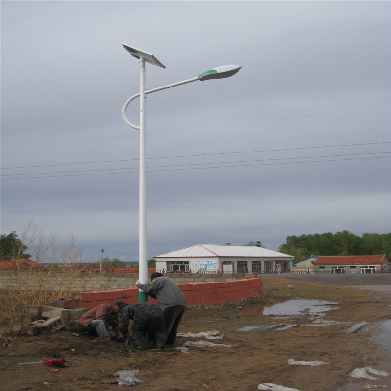 10m Solar LED Street Lighting with Double Arms
