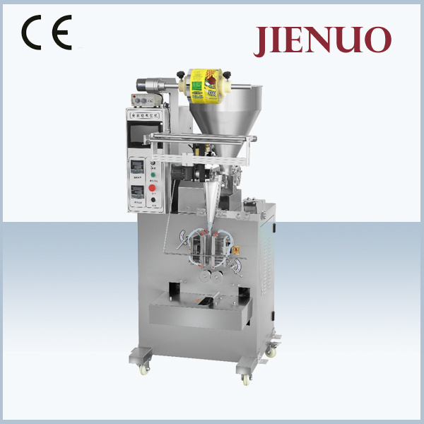 Small Automatic Grain Bag Vertical Sugar Packing / Snack Food Packaging Machine