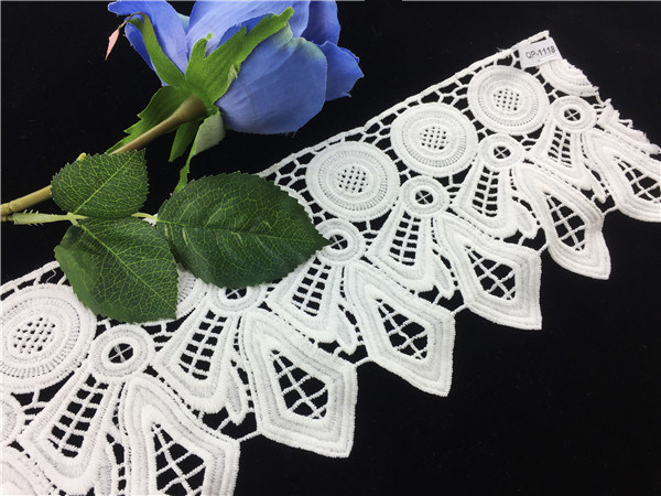 New Design Fashion Chemical Embroidery Lace Wholesale