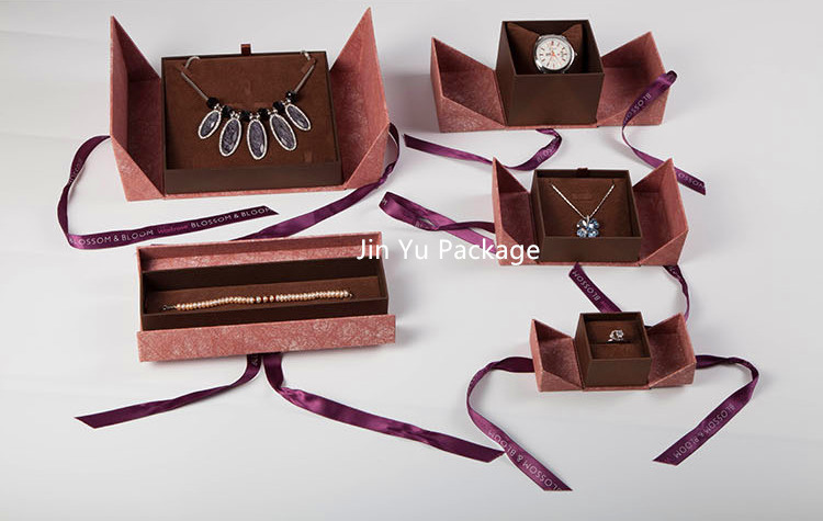 Luxury Gift Jewelry Packaging Boxes Ring Box Necklace Box Bracelet Box