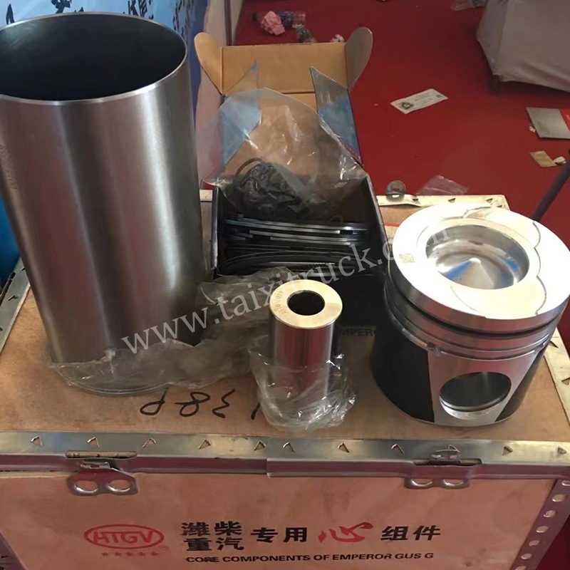 Auto Parts for Sinotruk, Heavy Truck Wd615 Engine (Four Matching Liner Piston)