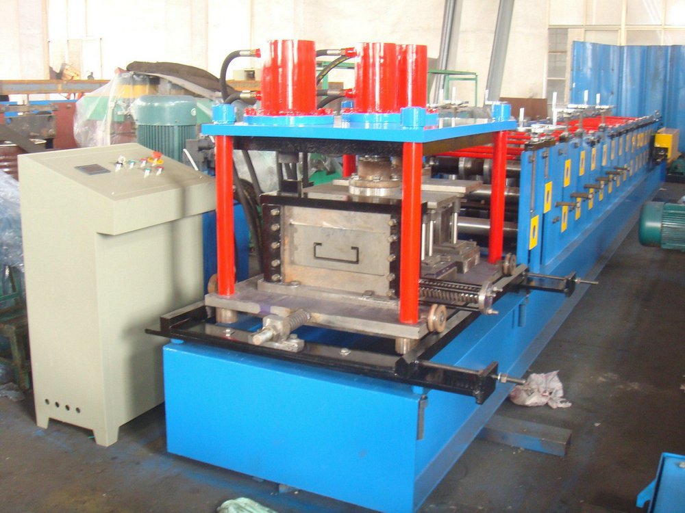 High Quality Steel C Purlin Roll Forming Machine