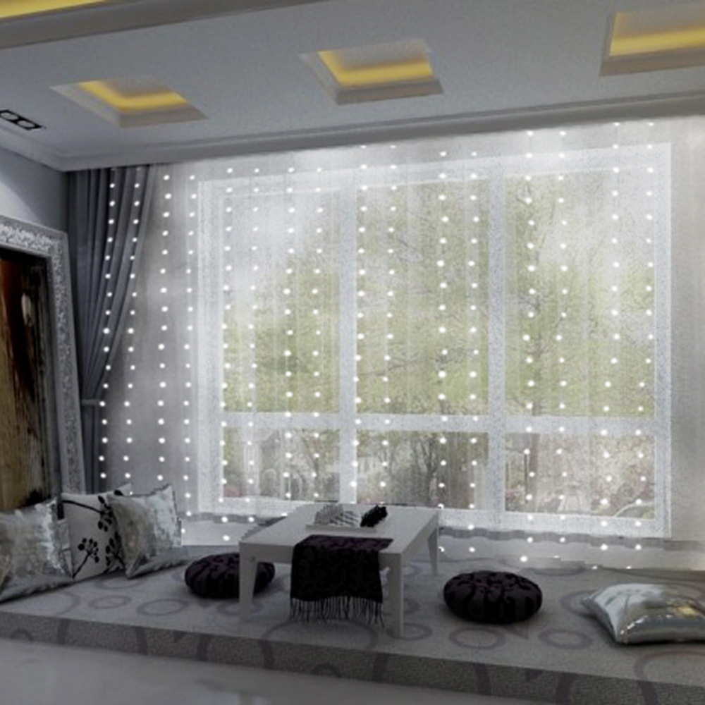 RF Controller Safe Low Voltage UL588 LED Curtain Lights with Remote