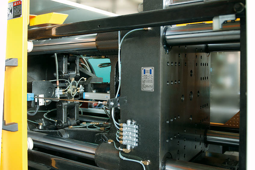Variable Pump Energy-Saving Injection Molding Machine