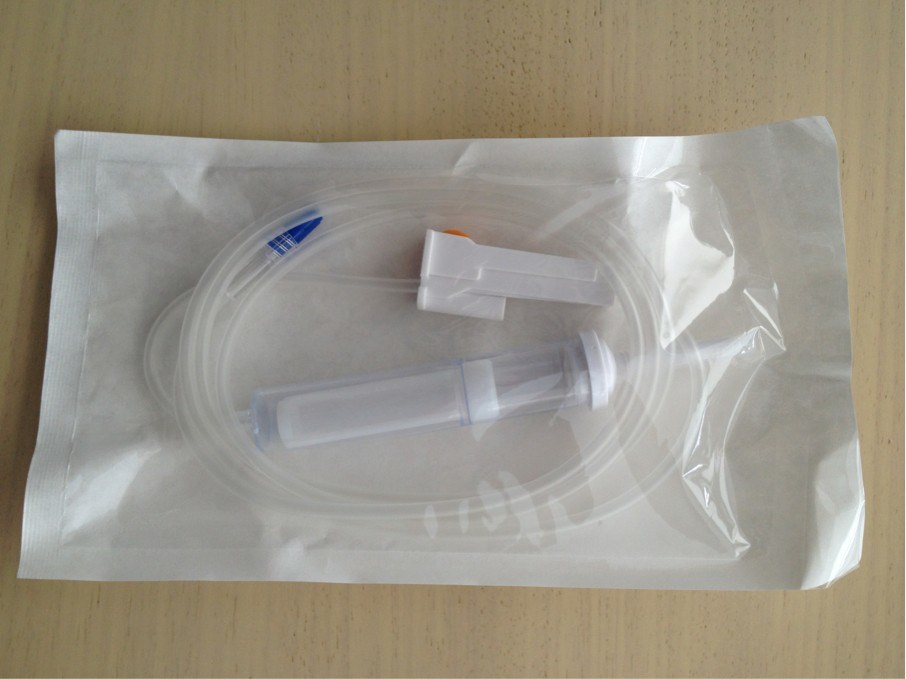 Single Use Medical Blood Transfusion Set with Ce Approval