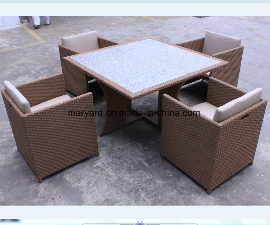 Rattan Dining Table and Chair for Garden