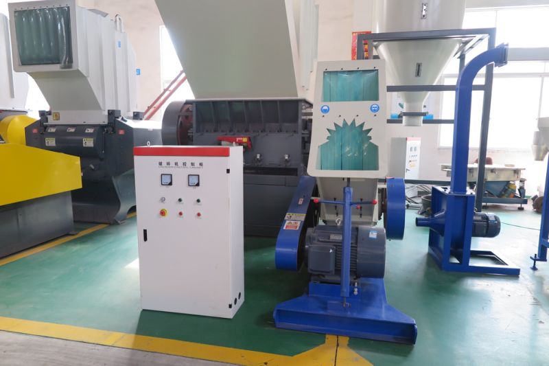 High Quality and High Efficiency Plastic Crusher