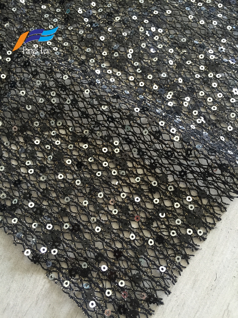 Tissu de robe de dentelle de filet français de paillettes de polyester de nylon 1 Nylon Polyester French Sequins Net Lace Dress Fabric 1