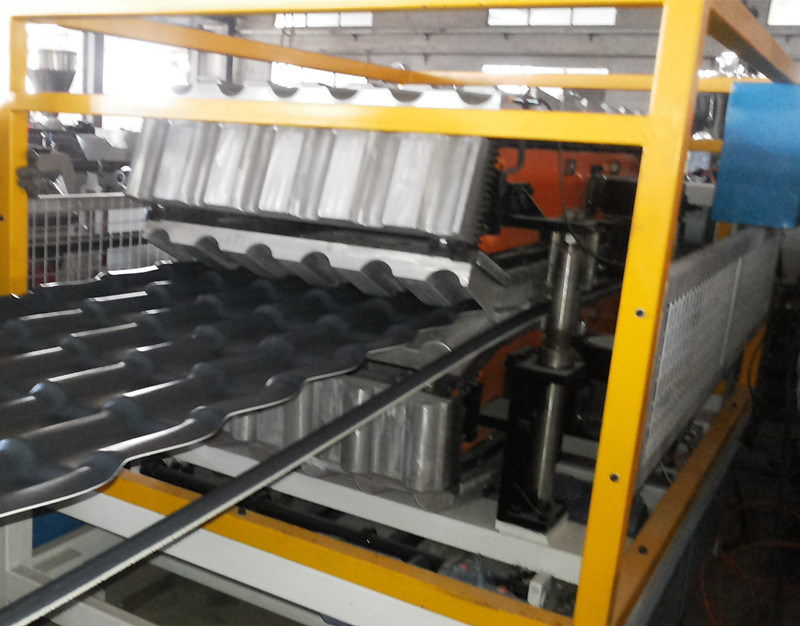 High Quality PVC Corrugated Roof Sheet Making Machine