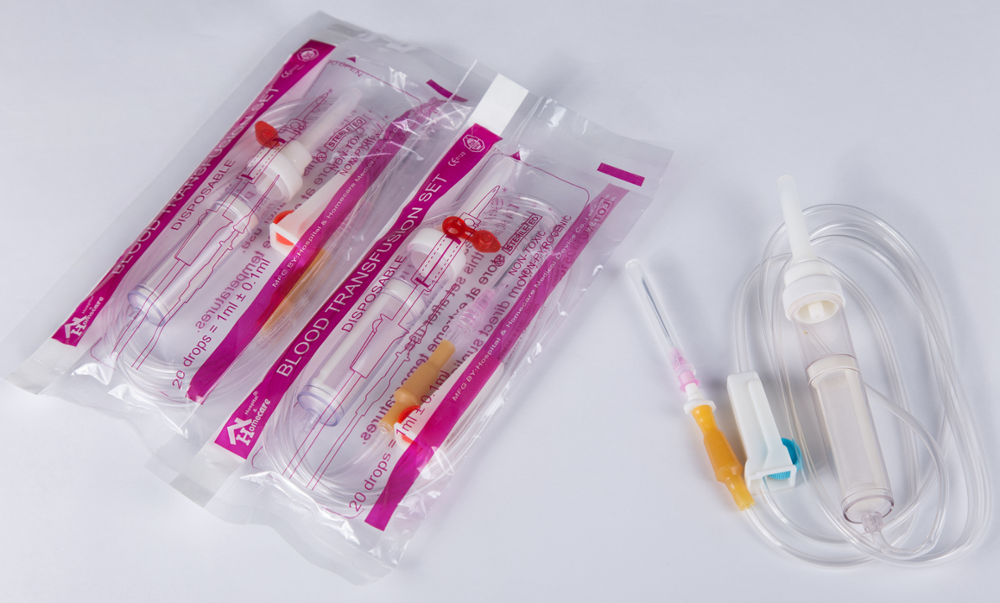 Disposable Blood Transfusion Set with Needle
