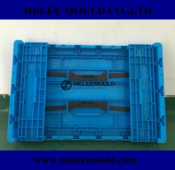 Melee Plastic Stackable Foldable Crate Mold