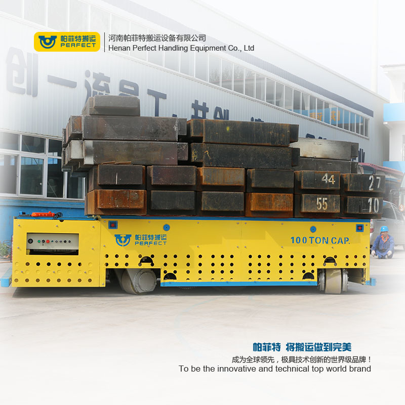 Free Turning Straddle Carrier for Bay to Bay Transportation