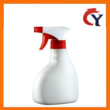 Plastic White Pet Bottle with Mouse Spray Pump for Daily Garden