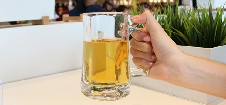 Continued Hot Sale Beer Mug for World Cup Drinking