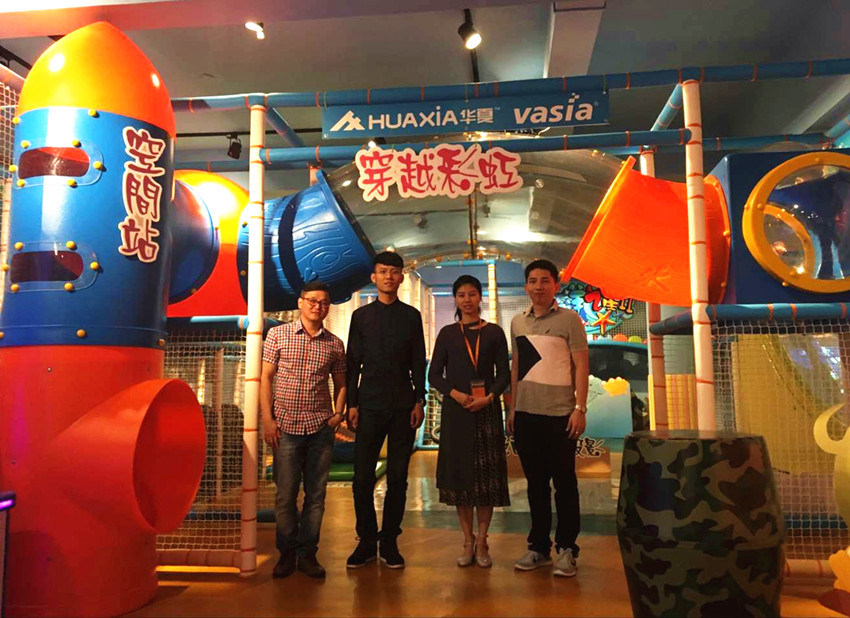 Huaxia Amusement Children Space Themed Indoor Playground Equipment
