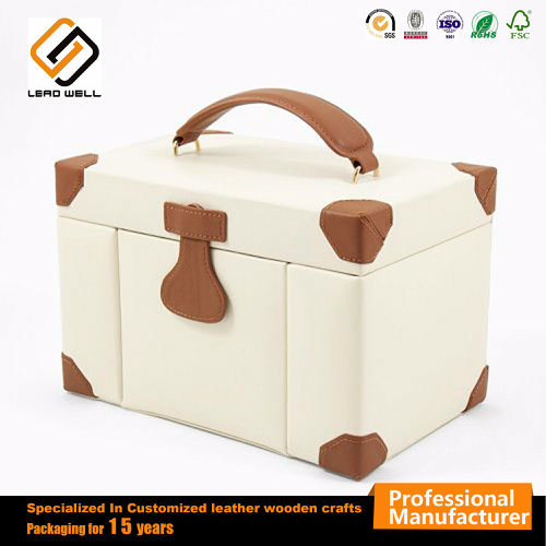 Upmarket Leather Jewelry Packing Box