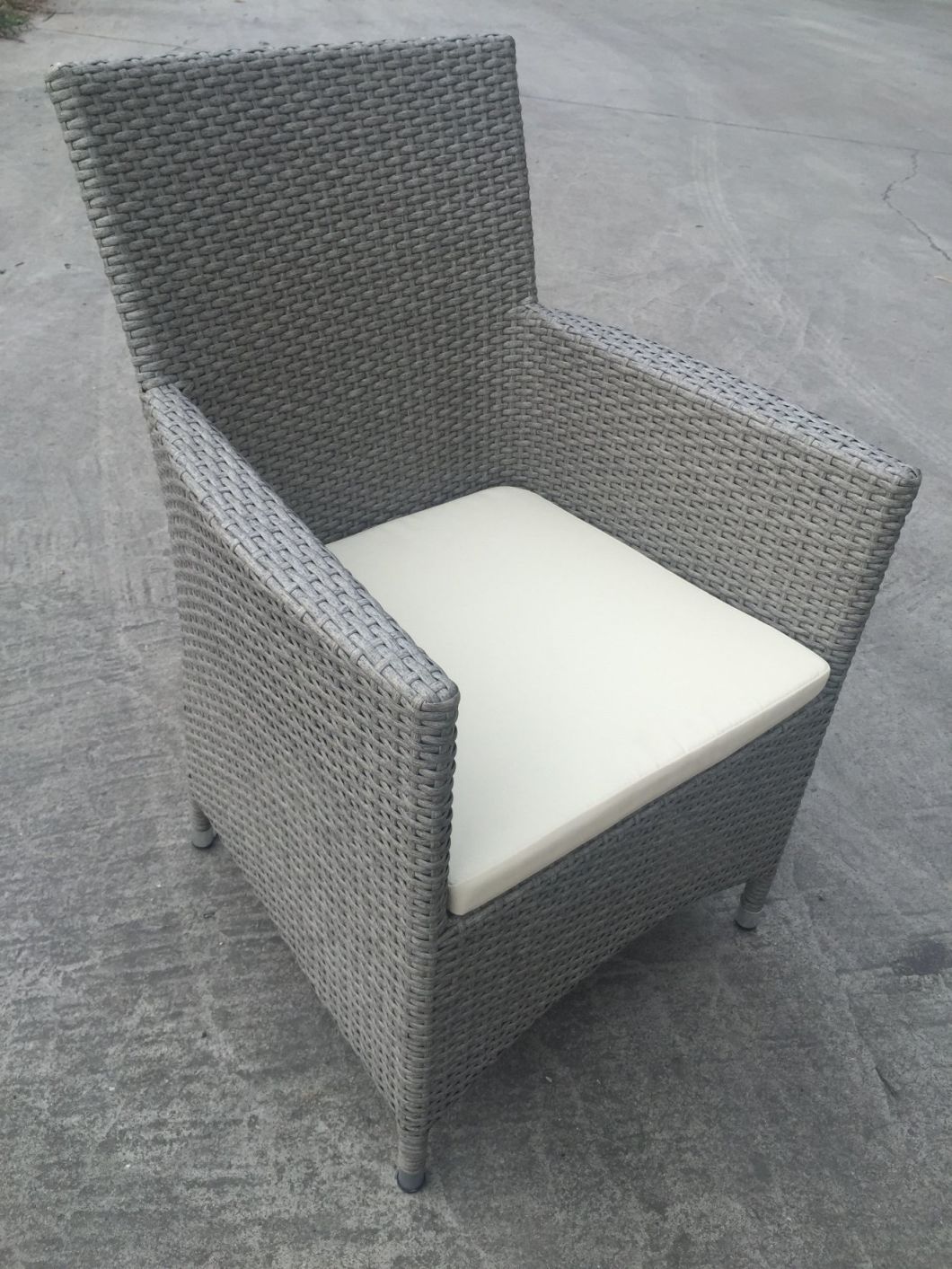 PE Rattan Single Chair for Garden Outdoor Furniture