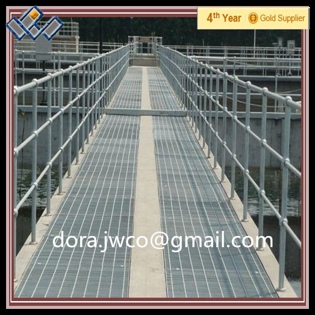 Tianjin Professional Grating Manufacturer Hot Dipped Galvanized G325/30X100 Webforge Steel Grating