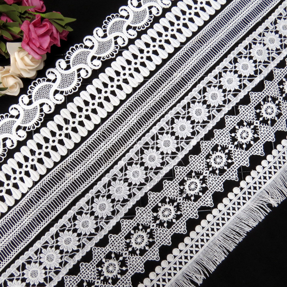 Polyester Embroidery Floral Border White and Black Water Soluble Lace Trim for Dress