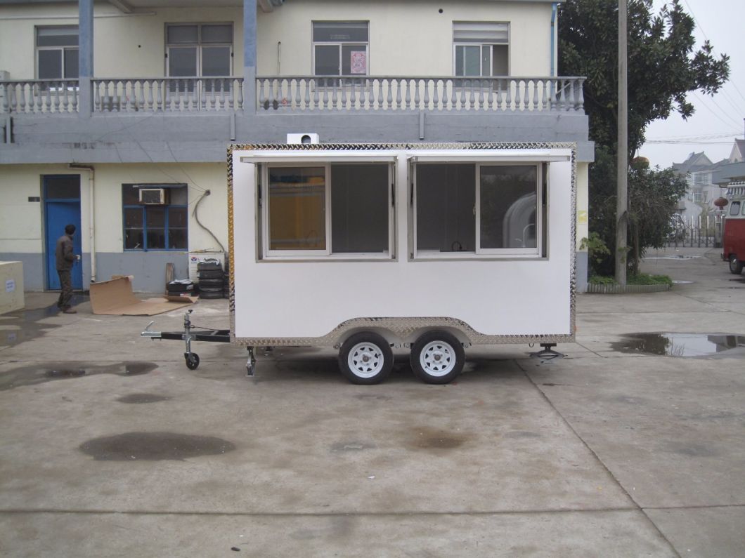 China Innovation New Outdoor Food Van Truck Mobile Shopping Food Cart for Ice Cream Opcorn Chips Snack Machine Kiosk Design