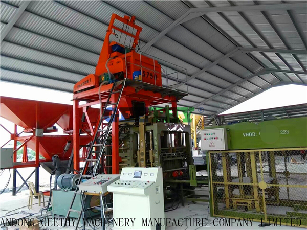 Qt10-15c Interlock Paver Block Moulding Machine