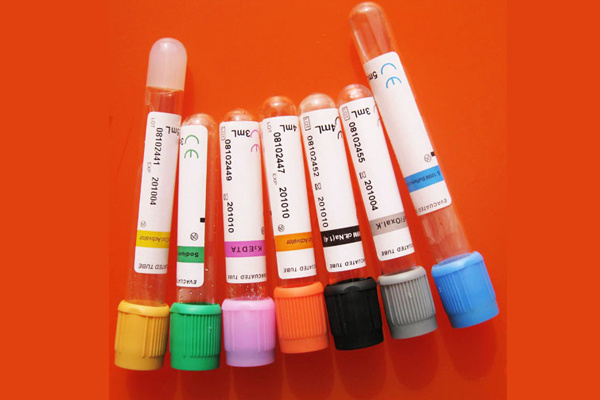EDTA Tube Medical Supplies Disposable Vacuum Blood Collection Tube