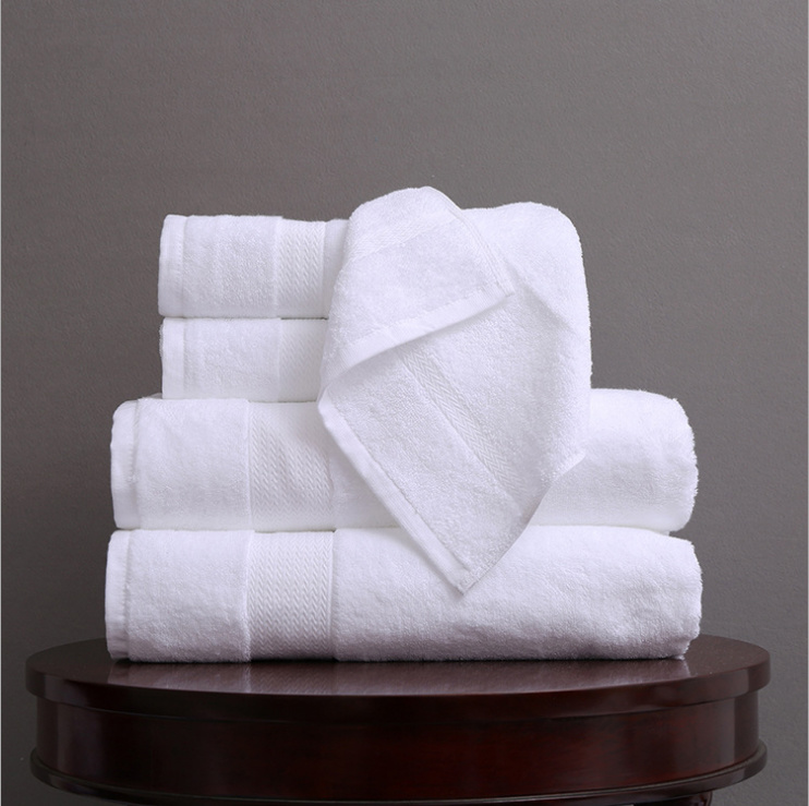 Customized 100% Cotton Dobby White Embroidery Star Hotel Bath Towel