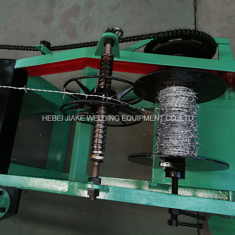 Hot Sale Normal Twisted Barbed Wire Making Machine