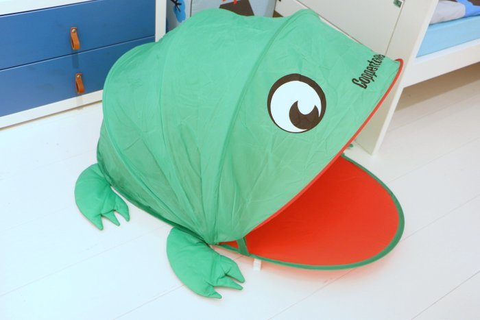 Cartoon Frog Shaped Folding Pop up Indoor Baby Kids Tent