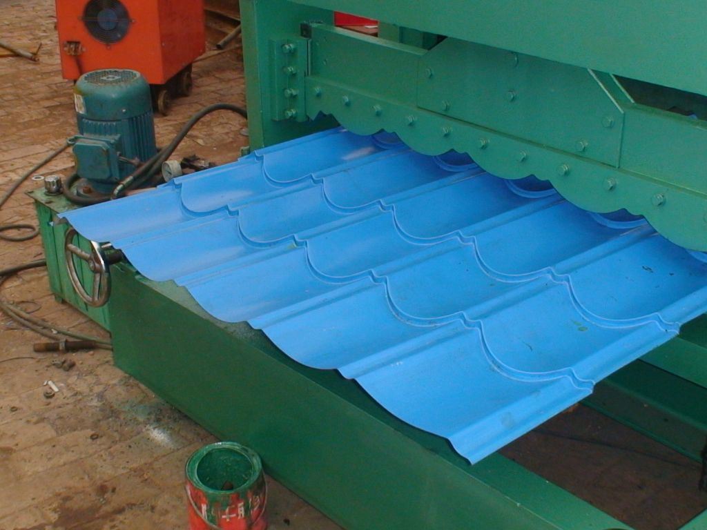 Glazed Roofing Tile Cold Roll Forming Machine Made in China