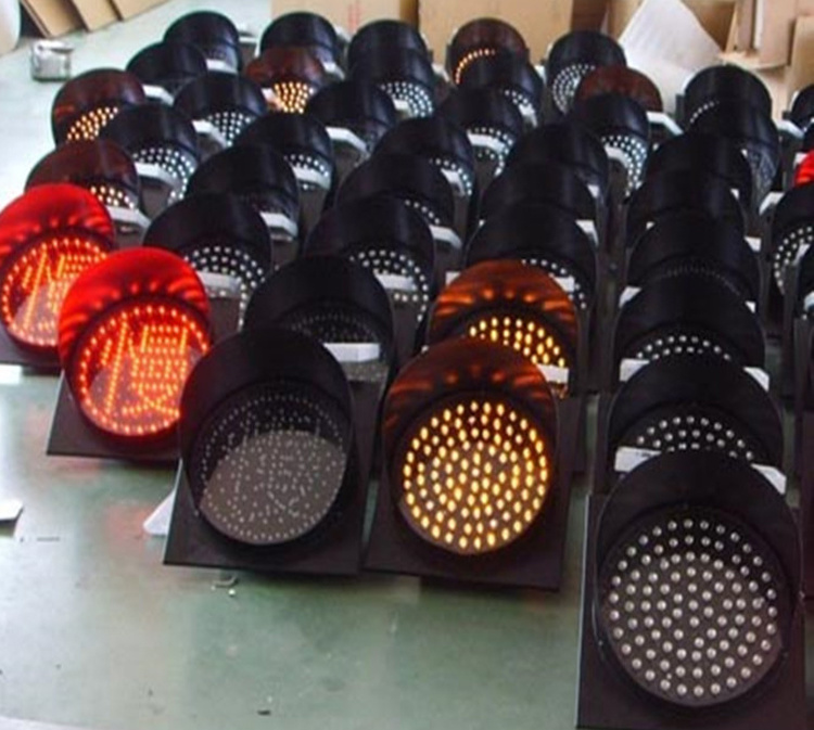 Factory with 300mm Solar Warning LED Traffic Signal on Sale