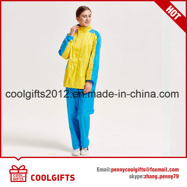 New Design Hooded Ripstop Nylon Raincoat Set for Sale