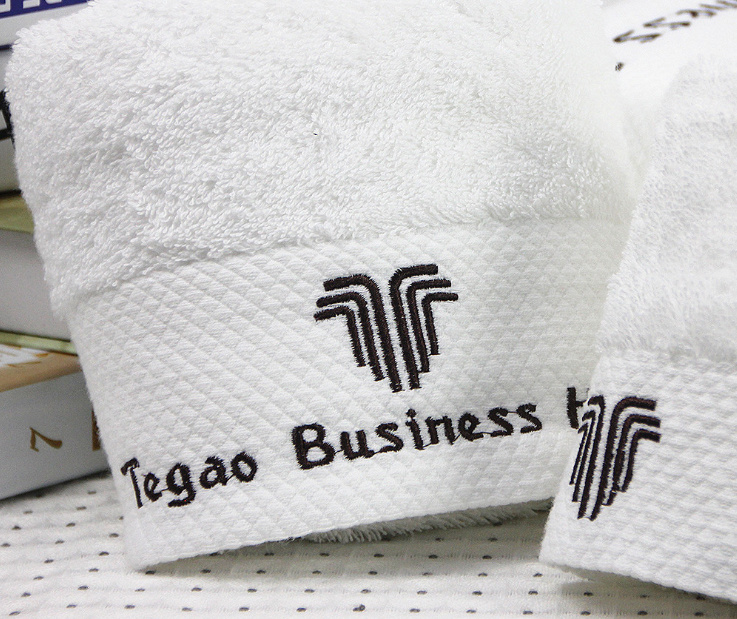 High Quality and New Design Hotel Bath Towels