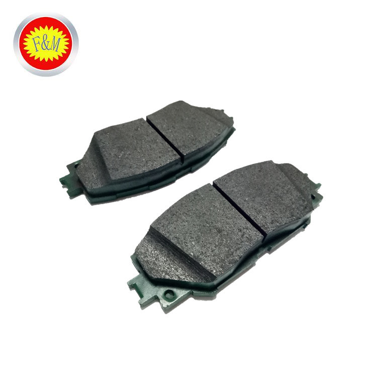 Auto Brake Pads 04465-02220 for Car