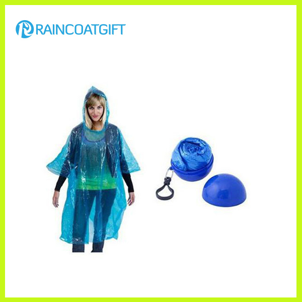 Disposable PE Raincoat in Plastic Ball Rpe-035