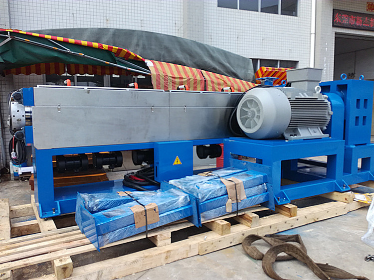 Core Wire Insulation Extrusion Machine (with stripping)