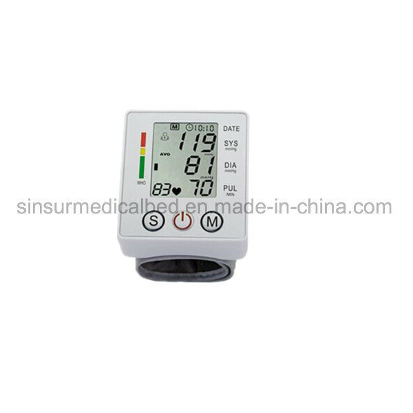 Medical Diagnosis Equipment Electronic Digital Wrist Blood Pressure Monitor